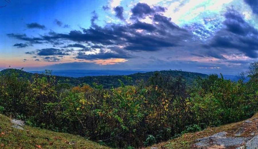 Monte Sano State Park Overlook adorned in fall's magnificent palette, a seasonal spectacle not to be missed.